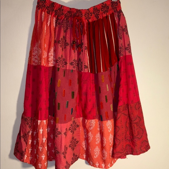 1990s Dead Stock Bohemian Patchwork Red & Pink A Line Skirt XS/Small 0-4 Woman’s - Picture 17 of 17